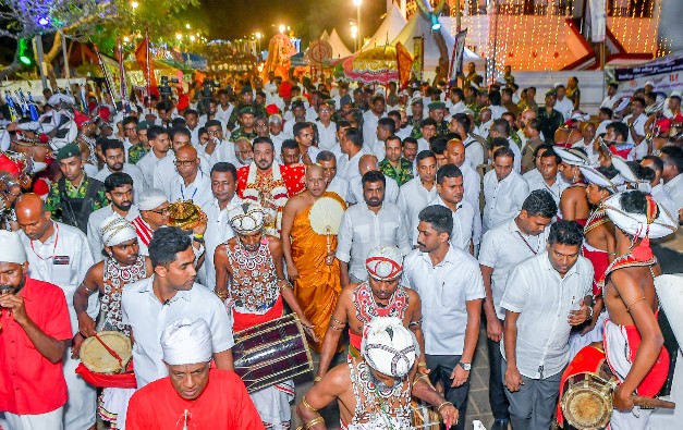 ඓතිහාසික රුහුණු කතරගම මහා දේවාලයේ ඇසළ පෙරහර මංගල්‍යයට ජනපති එක් වෙයි