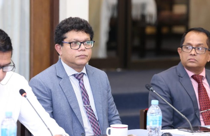 පරිසර ඇමැති වෛද්‍ය දම්මික පටබැඳිට අලුත් නතතුරක් 