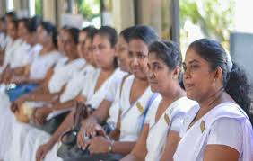 දහම් පාසල් ගුරුභවතුන් සඳහා දීමනාවක් 
