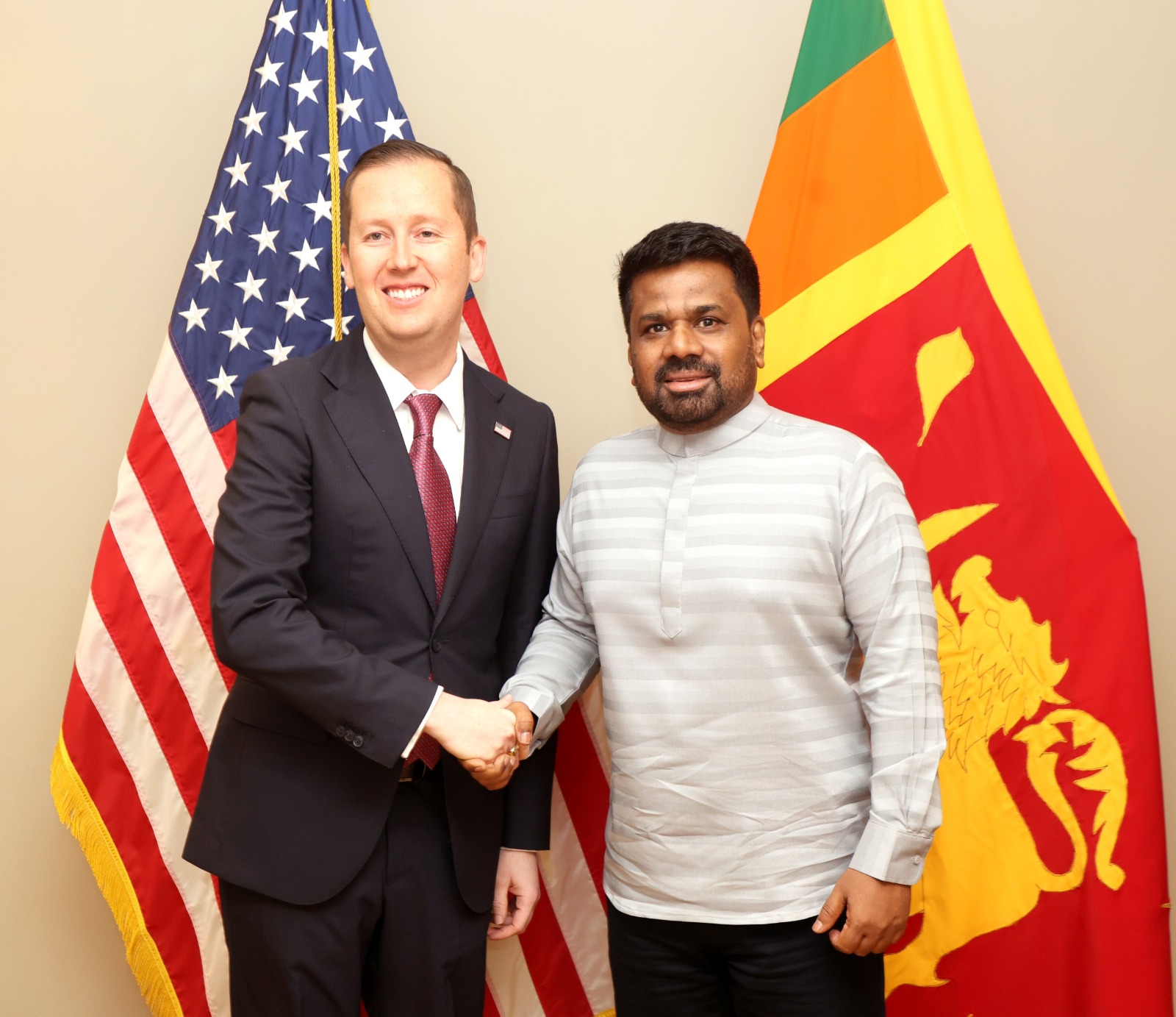 ජනපති නවදිල්ලි නුවරදී හමු වීම් රැසකට එක් වෙයි