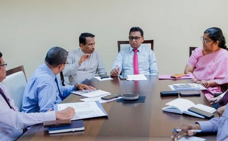 "විවිධ සමාජ ස්ථරයන්ට සුබ සාධනය සැලසීම සඳහා වන කමිටුව" රැස්වෙයි