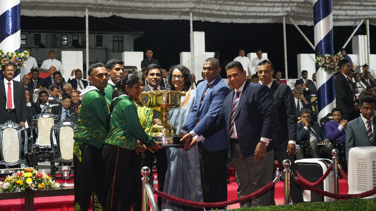 පොලිස් සේවය ස්වාධීන, කාර්යක්ෂම, මිත්‍රශීලී හා මහජනයාට සමීප සේවාවක් බවට පත්කිරීමයි මේ රජයේ අපේක්ෂාව- අගමැතිනී