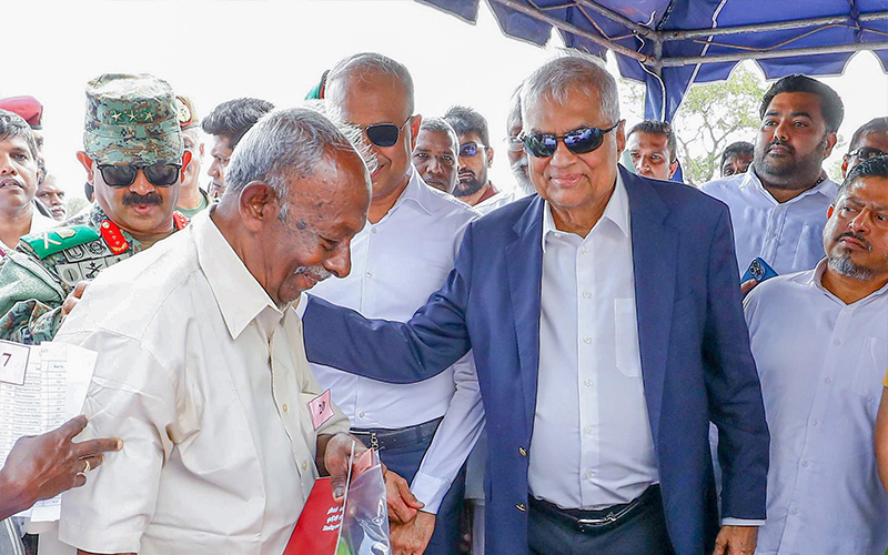 මිලියන 02ක ජනතාවට සින්නක්කර ඉඩම් අයිතිය ලබාදීමේ ජනපතිගෙන් උපදෙස්