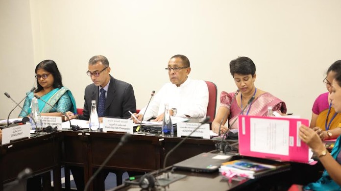 2027 දී “ජාතික හස්ත කර්මාන්ත අධිකාරිය” නමින් නව ආයතනයක් පිහිටුවීමට සැලසුම් 