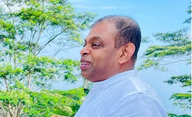 දේශබන්දු තෙන්නකෝන් අත්අඩංගුවට
