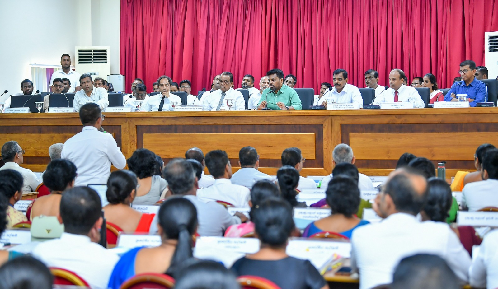 2027 වසරේ ප්‍රාග්ධන වියදම් ලෙස රුපියල් ට්‍රිලියන දෙකක් වෙන් කිරීමට සැලසුම් 