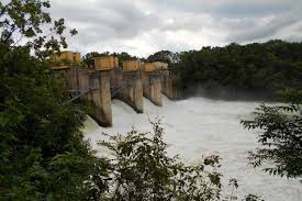 පොල්ගොල්ලේ වාන් දොරටු 3ක් විවෘත කරයි
