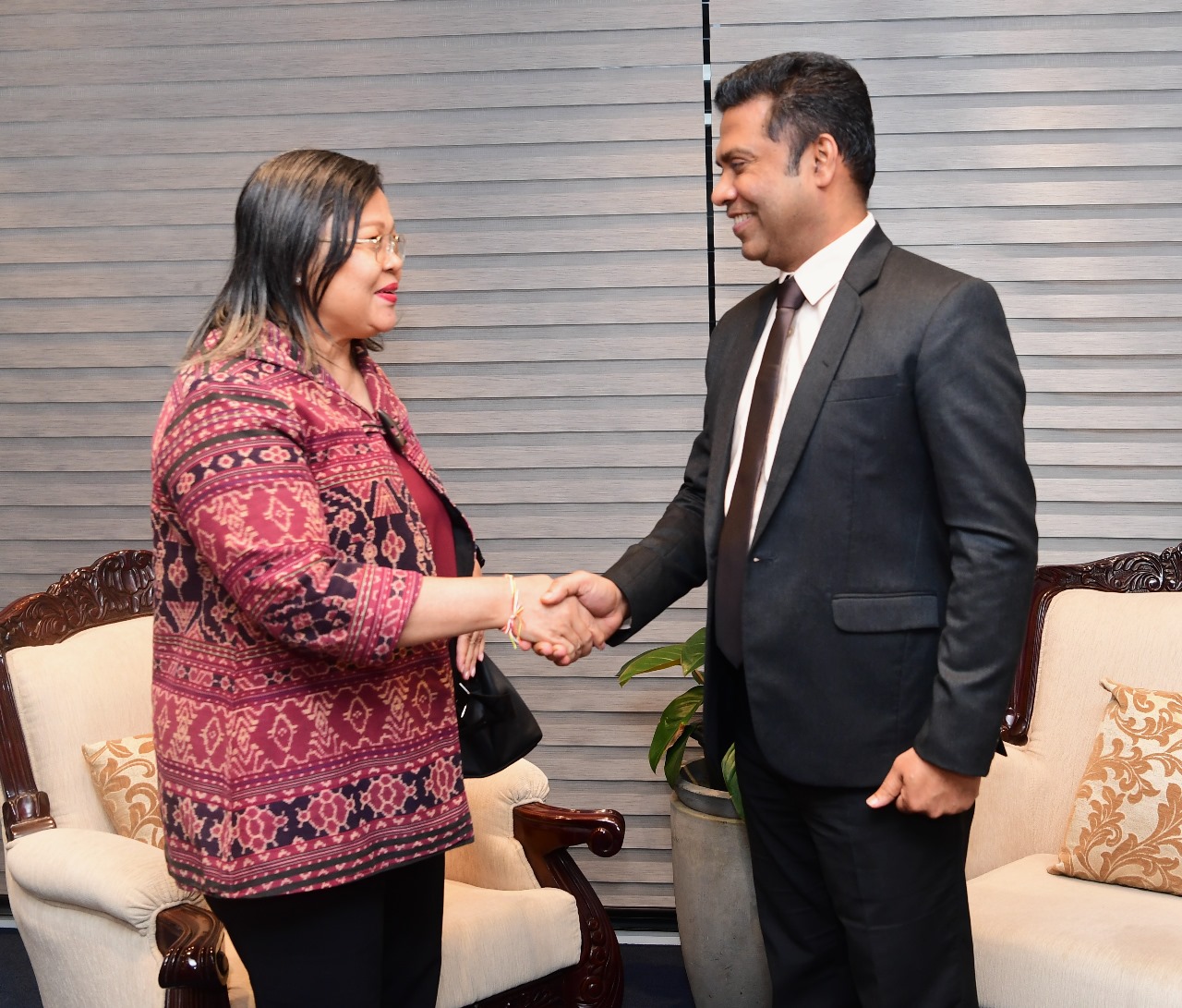 සෞඛ්‍ය හා ජනමාධ්‍ය අමාත්‍යවරයා සහ මෙරට ඉන්දුනීසියානු තානාපතිනිය අතර හමුවක්