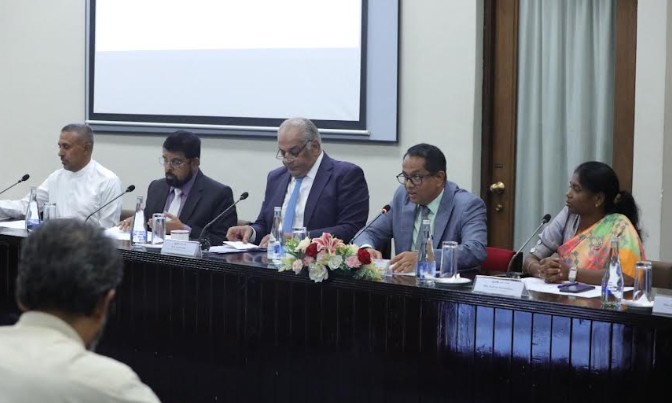 දසවැනි පාර්ලිමේන්තුවේ ශ්‍රී ලංකා - ඊජිප්තු පාර්ලිමේන්තු මිත්‍රත්ව සංගමය  යළි ස්ථාපිත කෙරේ