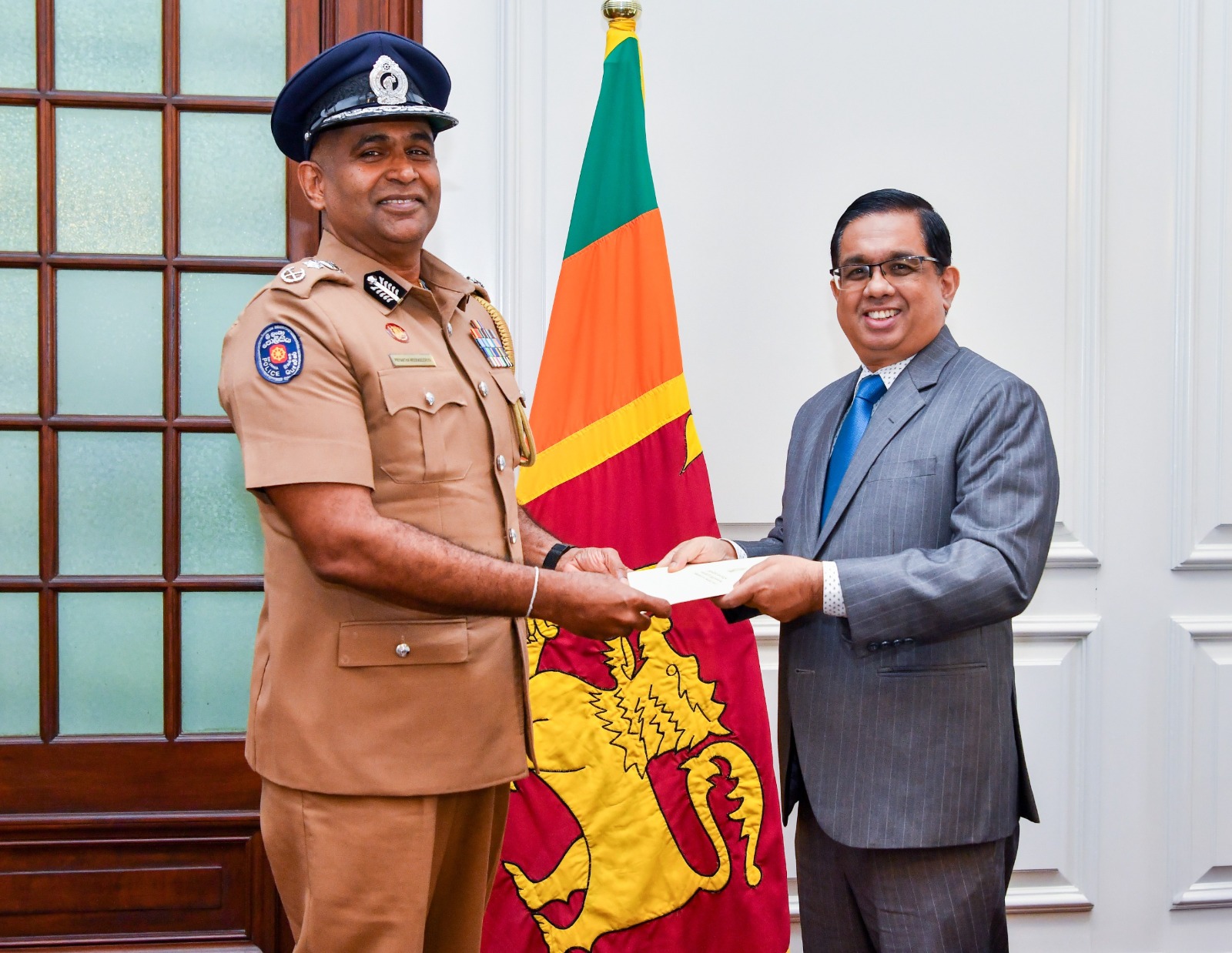 නව පොලිස්පති  පත් කරයි