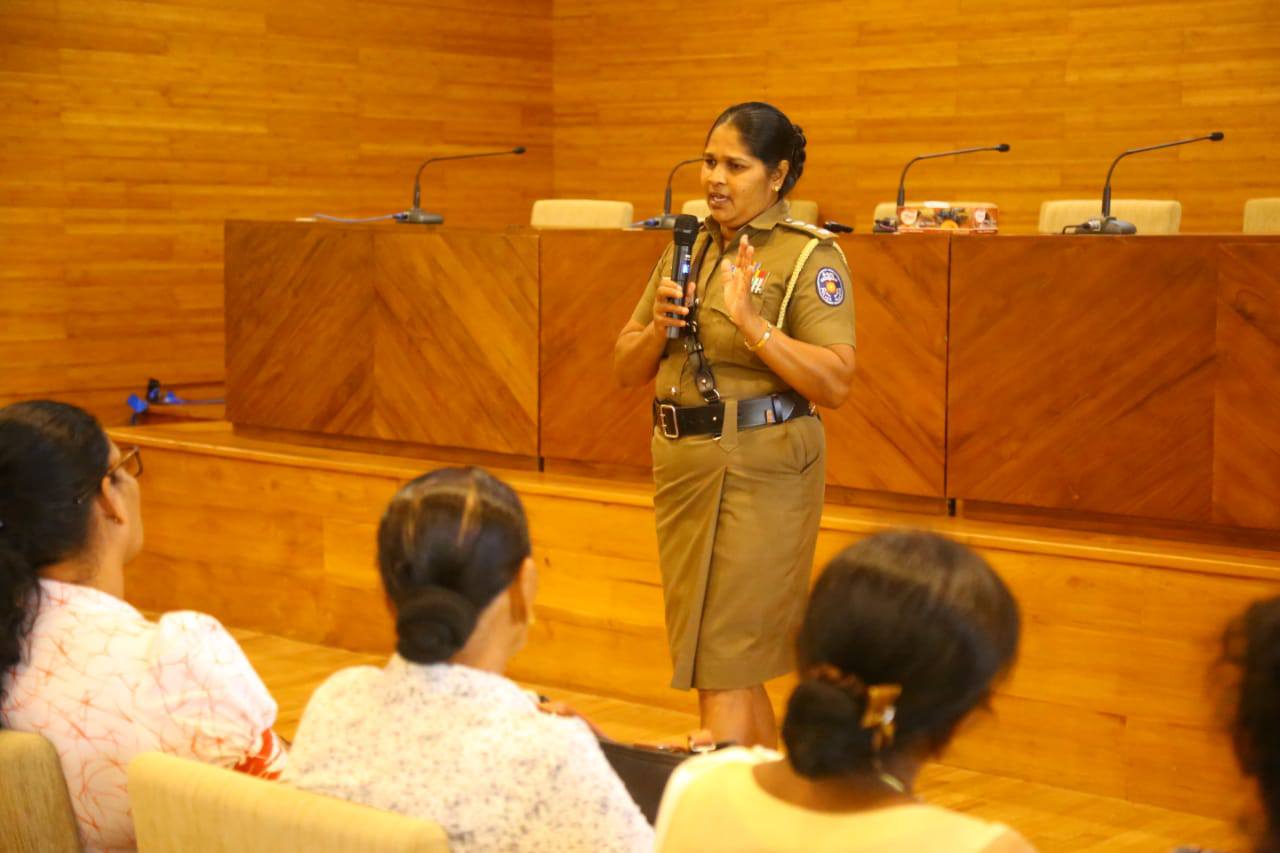 “විරුලිය” කාන්තා සවිබලකරණ වැඩමුළුව පොළොන්නරුවේදී