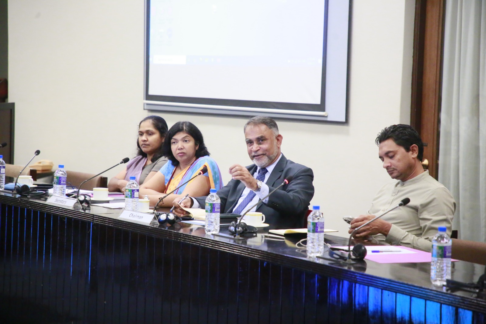 තරුණ ව්‍යවසායකයින් හඳුනාගෙන ප්‍රර්ධනයට විශේෂ කමිටුවක් 