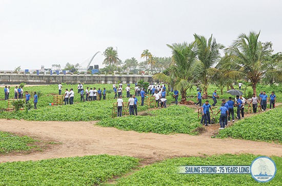 ශ්‍රී ලංකා නාවික හමුදාවේ අභිමානවත් 75 වන සංවත්සරයට සමගාමීව දිපව්‍යාප්ත රුක් රෝපණ වැඩසටහන් මාලාවක්