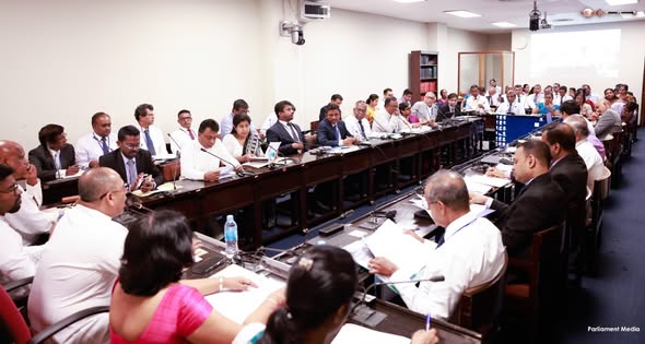 අමාත්‍යාංශ හතරක 2025 අයවැය යෝජනාවලට අදාළ ප්‍රගතිය විමසයි