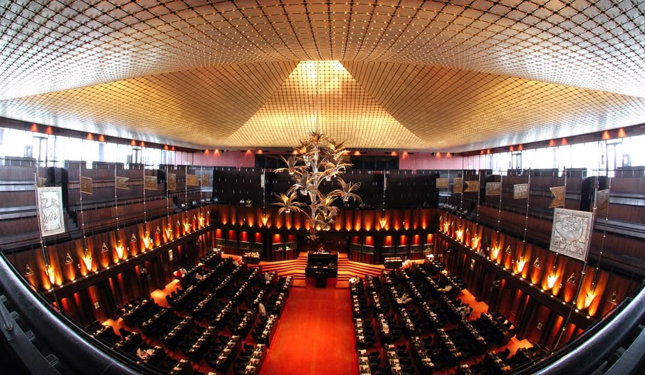 ධීවර, ජලජ සහ සාගර සම්පත්, විද්‍යා සහ තාක්ෂණ සහ ඩිජිටල් ආර්ථික අමාත්‍යාංශයන්හී වැය ශීර්ෂ සම්මතයි