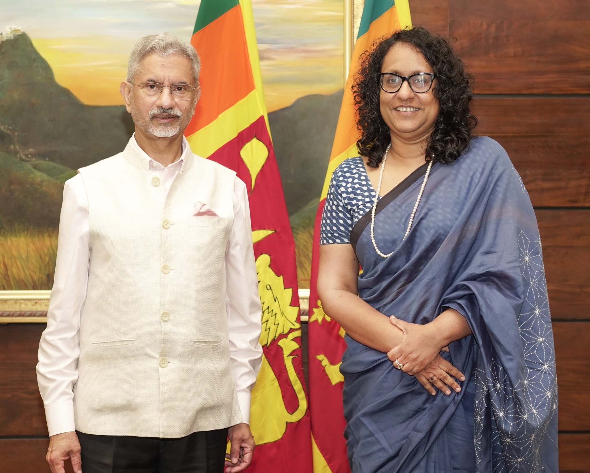 ඉන්දීය විදේශ කටයුතු අමාත්‍ය එස් ජෙයශංකර් මහතා අගමැතිනිය හමුවෙයි