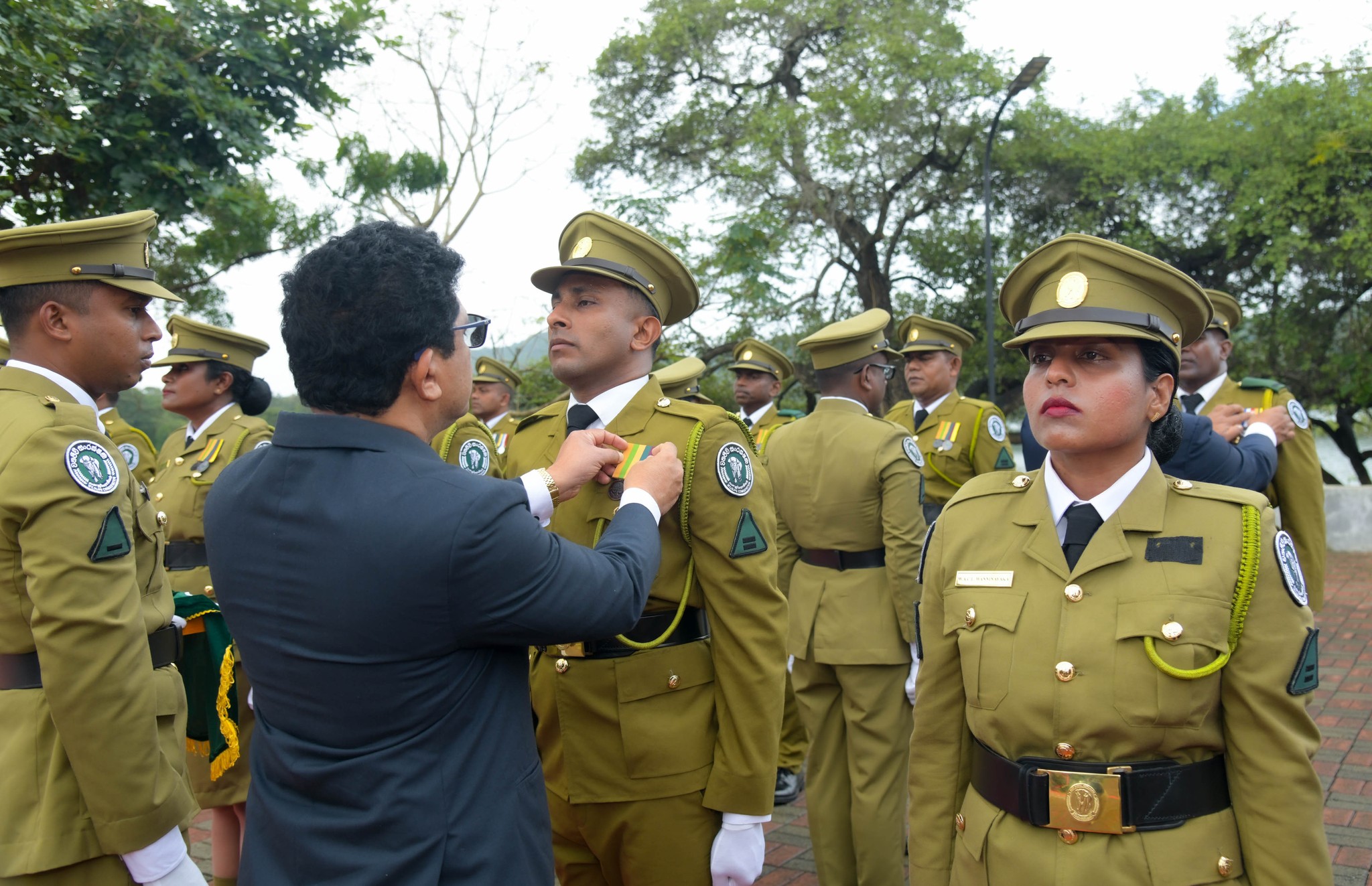 වනජීවී ක්ෂේත්‍ර නිලධාරීන්ට ප්‍රදානය කළ පදක්කම්
