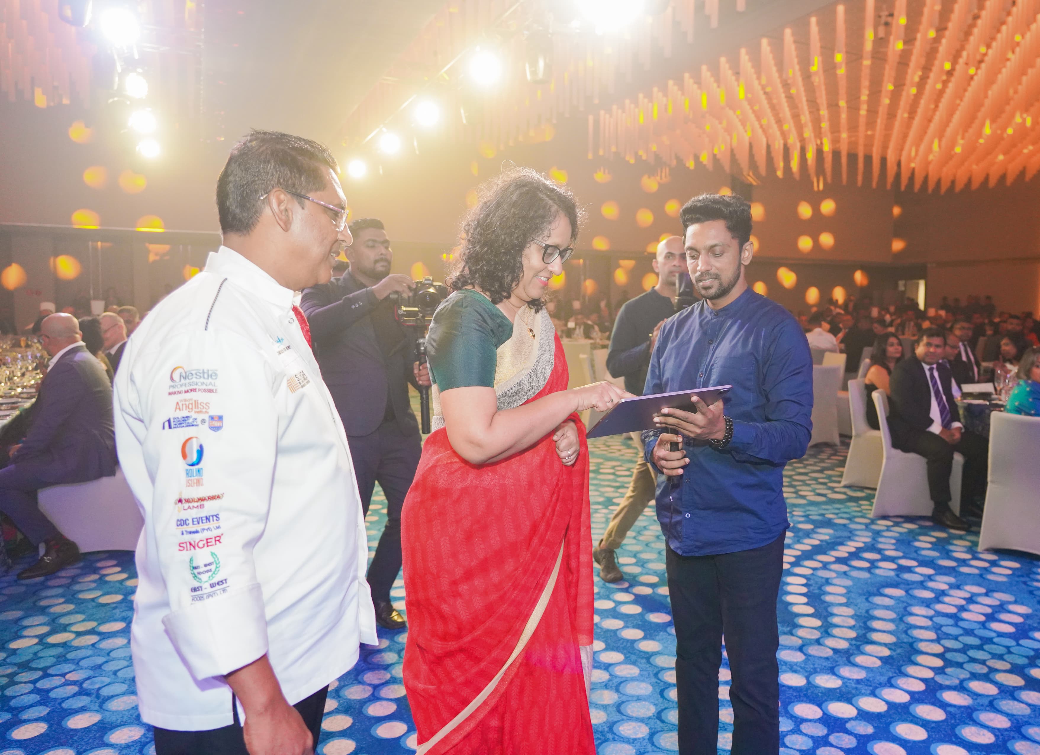 සූපවේදීන් අපේ රටේ උරුමය ලොවට කියන තානාපතිවරුන් - අගමැතිනී 