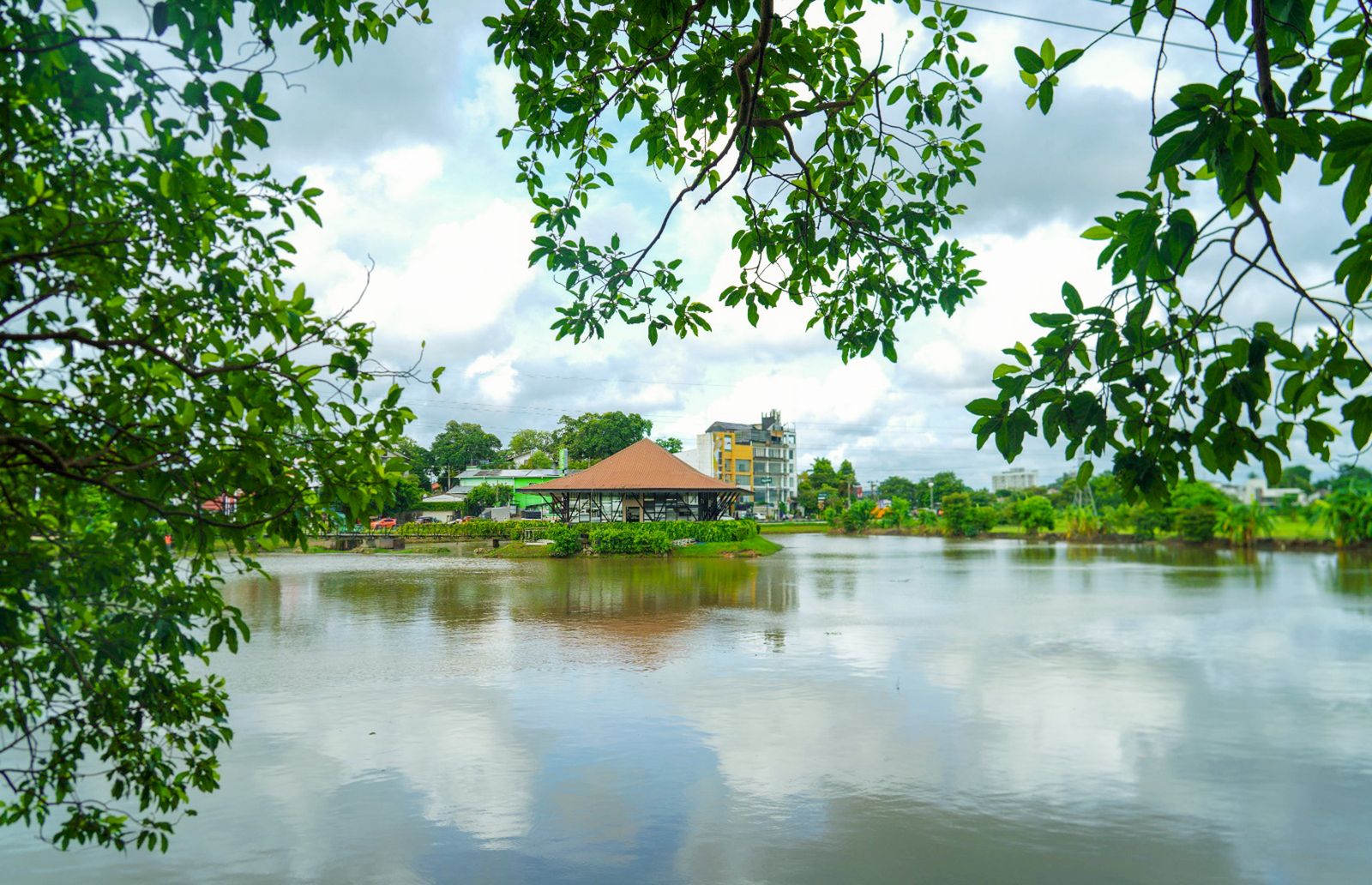 කොළඹ නාගරික කලාපයේ ඇළ මාර්ග හා ඇවිදින මංතීරු නඩත්තු කටයුතු සඳහා ඒකාබද්ධ ආයතනික සැලැස්මක්
