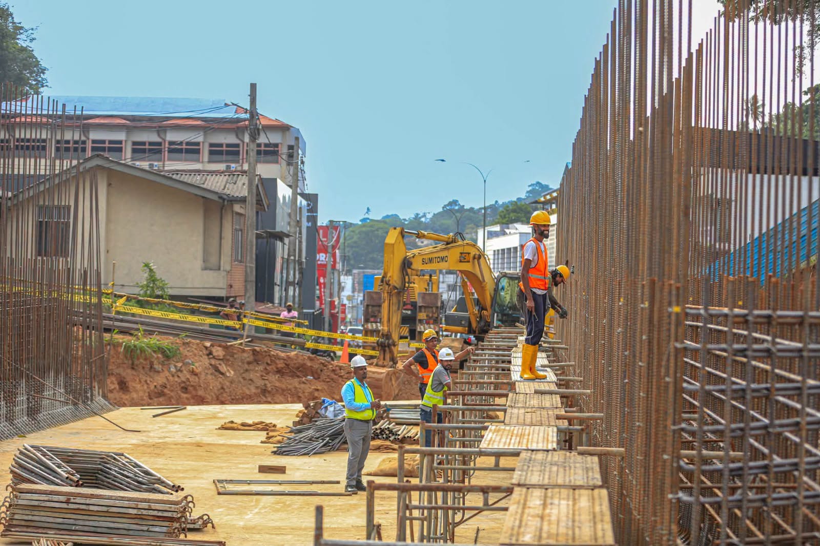 මහනුවර ප්‍රධාන සංවර්ධන ව්‍යාපෘති 4ක් කඩිනමින් නිම කිරීමට වැඩපිළිවෙළක්