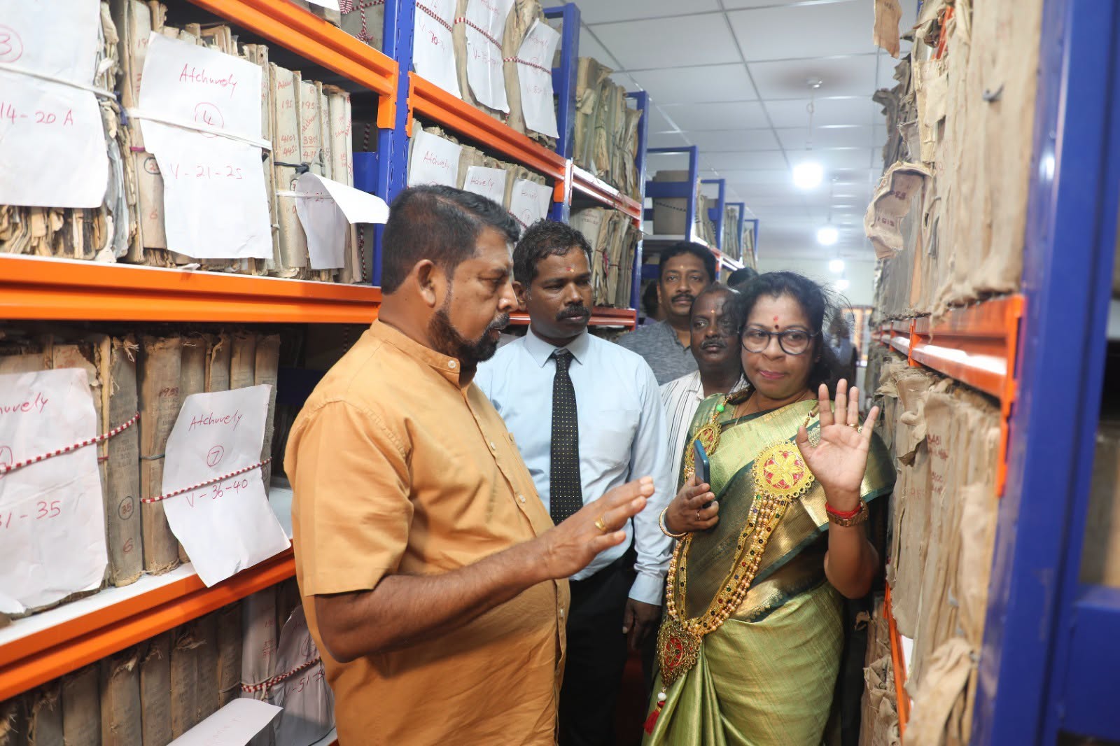 රෙජිස්ට්‍රාර් ජෙනරාල් දෙපාර්තමේන්තුවේ උතුරු කලාප ලේඛනාගාරය විවෘත කෙරේ