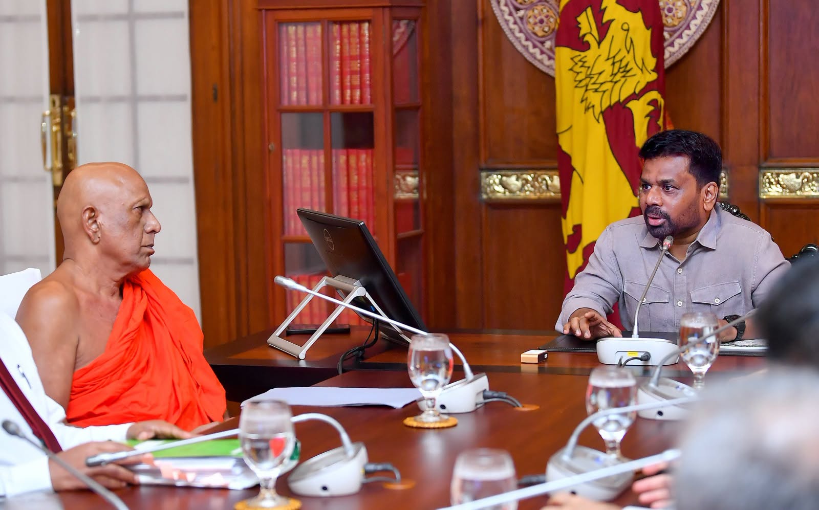 වාරි පද්ධතිය සංවර්ධනය කිරීම මගින් ග්‍රාමීය ජනතාවට ශක්තිමත් ආර්ථිකයක් ගොඩනගා දිය හැකියි - ජනපති