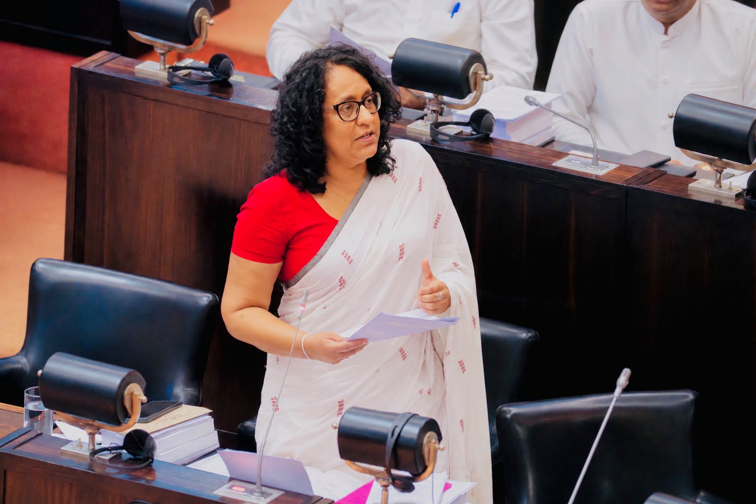 රාජ්‍ය මුද්‍රණ නීතිගත සංස්ථාව නවීන තාක්ෂණයෙන් සවිබල ගැන්වීමට පියවර ගන්නවා- අගමැතිනිය 