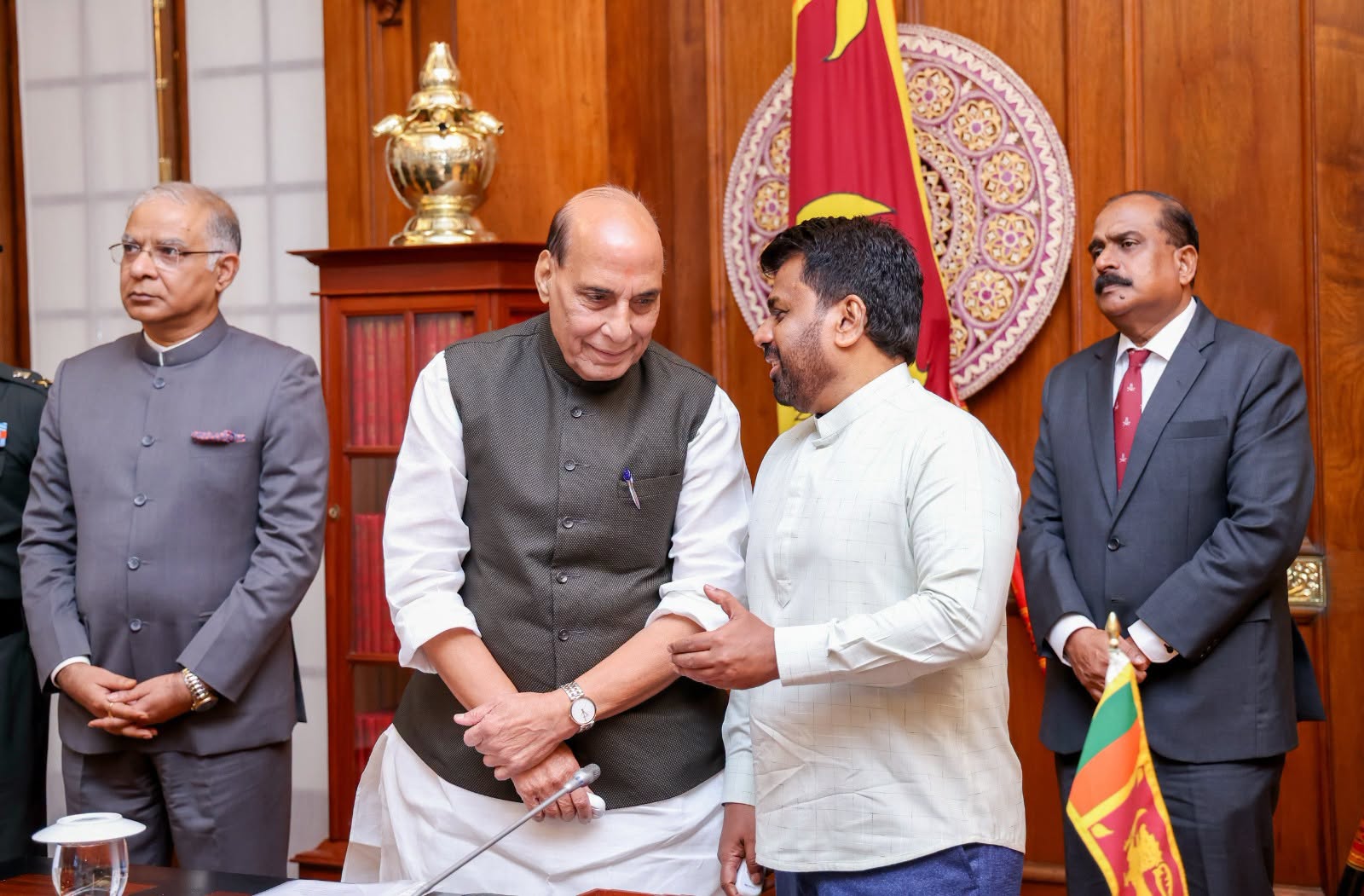 ජනපති සහ ඉන්දීය ආරක්ෂක අමාත්‍යවරයා අතර හමුවක්