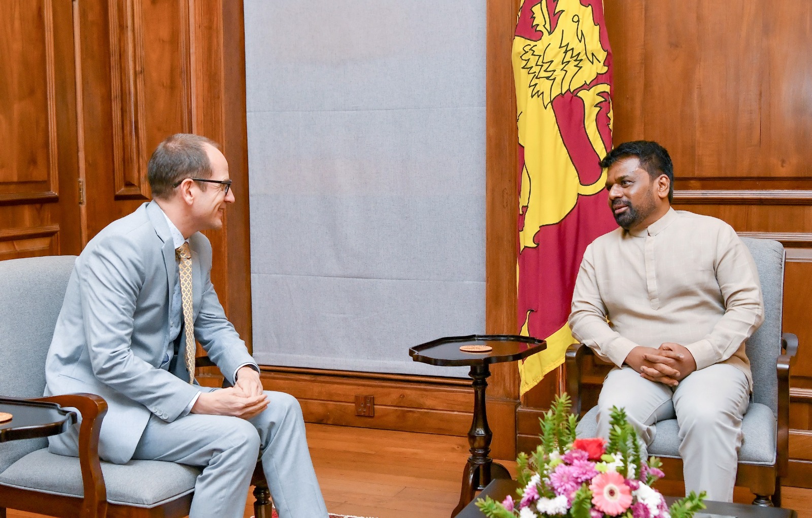 ජනපති සහ කැනේඩියානු මහකොමසාරිස්වරයා අතර හමුවක්