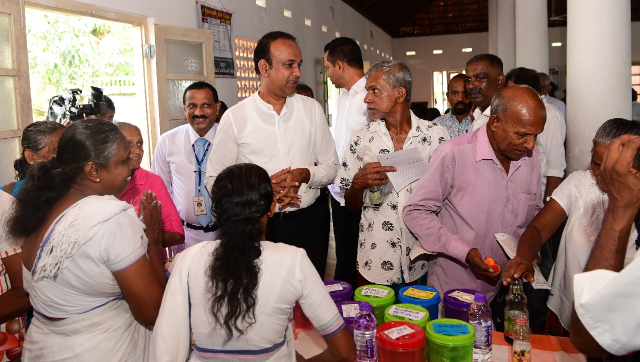 ජුලි මාසයේ දී කරාපිටිය රෝහල මෙරට 03 වන ජාතික රෝහල බවට පත් කෙරේ