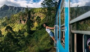 Ella Weekend Express නව දුම්රිය අද සිට 