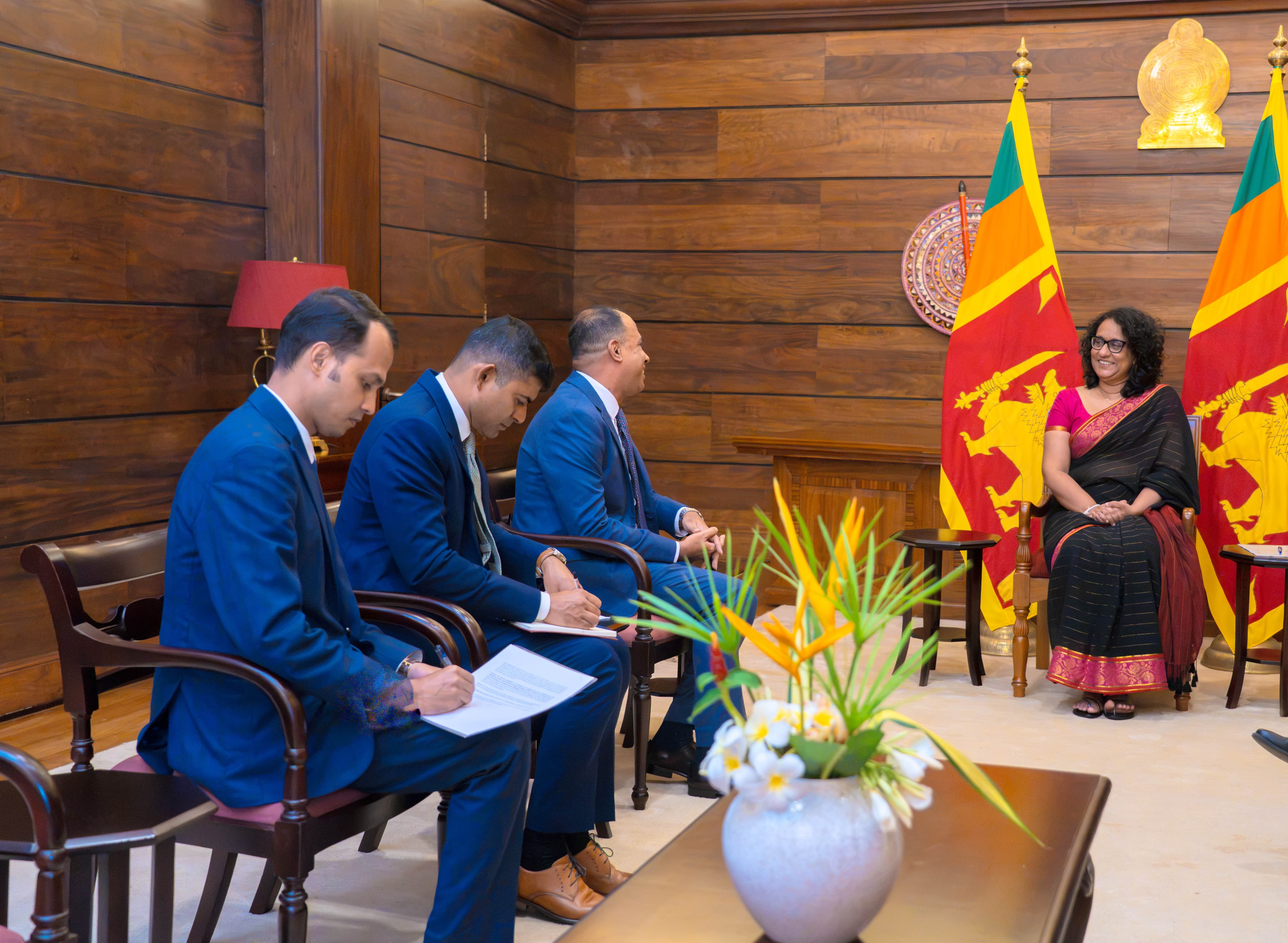 ශ්‍රී ලංකාව සහ බංග්ලාදේශය අතර ද්විපාර්ශ්වික සාකච්ඡාවක් 
