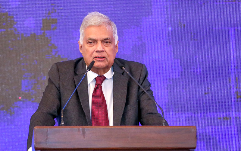 මා ජනාධිපතිවරණය ඉදිරිපත් වන්නේ අලුත් දැක්මක් ඔස්සේ රට ඉදිරියට ගෙන යාමටයි- ජනපති