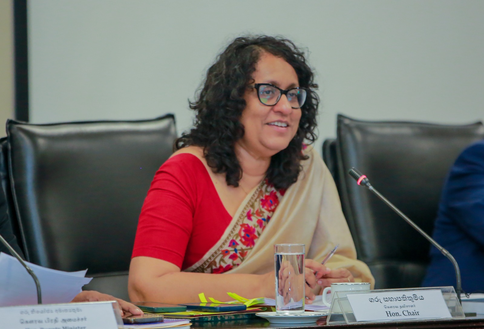 අධ්‍යාපන අමාත්‍යංශයේ විමර්ශන ඒකකය ශක්තිමත් කර විමර්ශන කඩිනම් කරන්න- අග්‍රාමාත්‍ය ආචාර්ය හරිනි අමරසූරිය