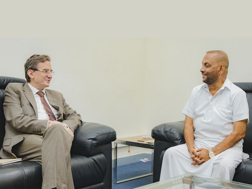 කිරි කර්මාන්තය නැංවීමට නවසීලන්ත රජයේ සහයෝගය 