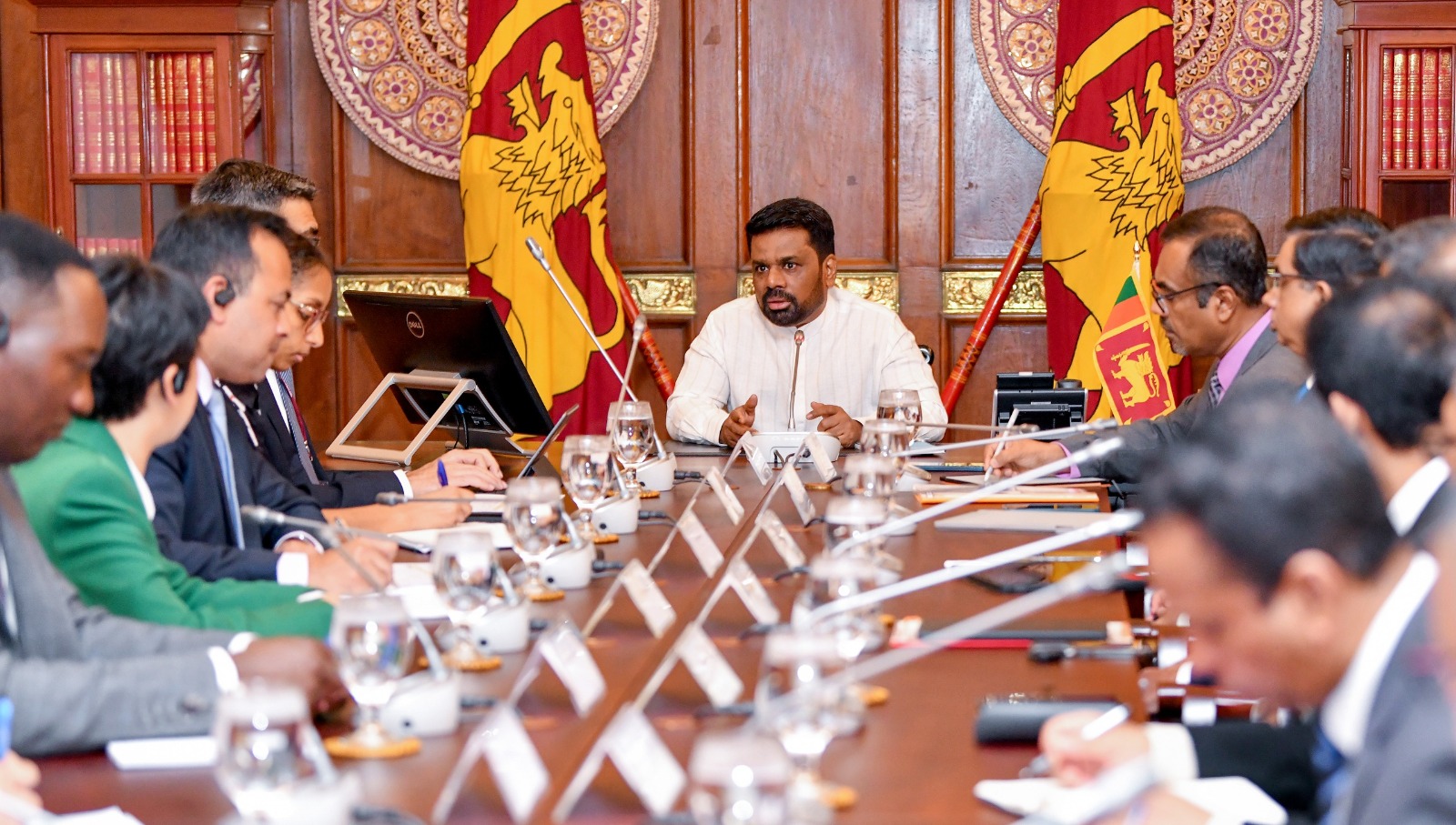 ජනපති සහ ජාත්‍යන්තර මූල්‍ය අරමුදලේ නියෝජිතයන් අතර හමුවක්