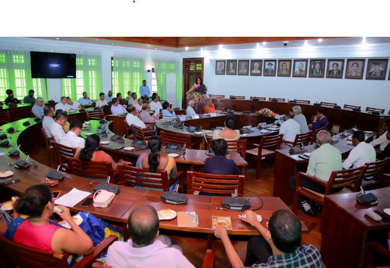 යෝජිත නව අධ්යාපන ප්රතිසංස්කරණ සම්බන්ධ පුළුල් විද්වත් කථිකාවක්