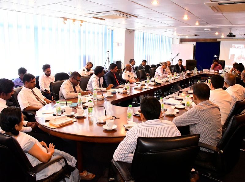 උතුරු-නැගෙනහිර නීතිවිරෝධී ධීවර කටයුතු මැඩලීමට ධීවර සහ ආරක්ෂක අමාත්‍යාංශ එක්වෙයි 