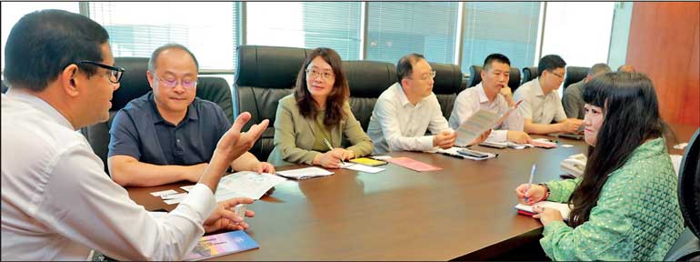 Chinese delegation from Pudong visits BOI