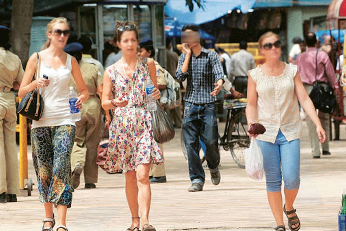 November tourist arrivals up by 42% from previous month
