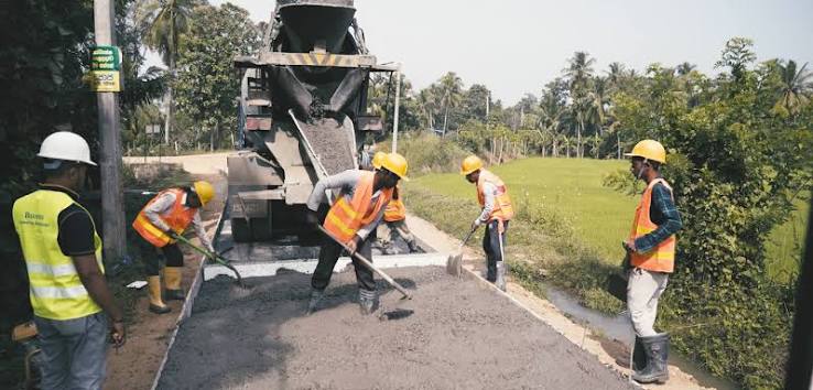 මාර්ග සංවර්ධන අධිකාරියට අයත් නොවන මාර්ග වැඩි දියුණු කිරීමට තීරණයක් 