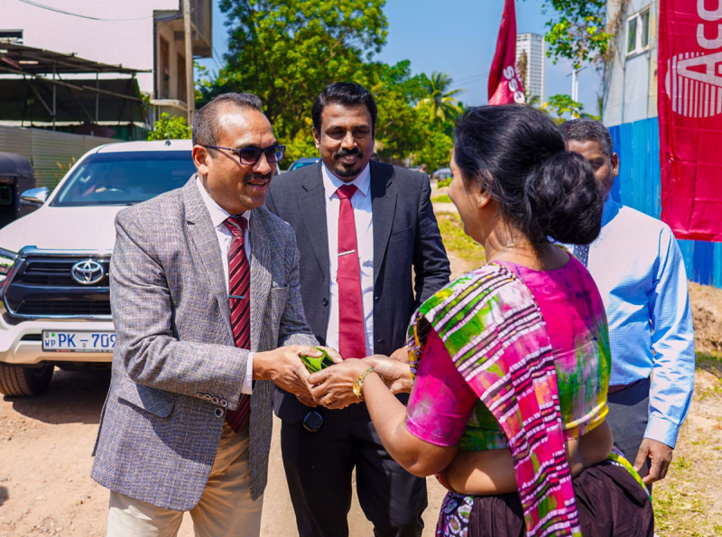 කොළඹගේ මාවතේ අඩු ආදායම්ලාභීන්ගේ නිවාස යෝජනා ක්‍රමයේ ඉදිකිරීම් යළි ඇරඹේ 